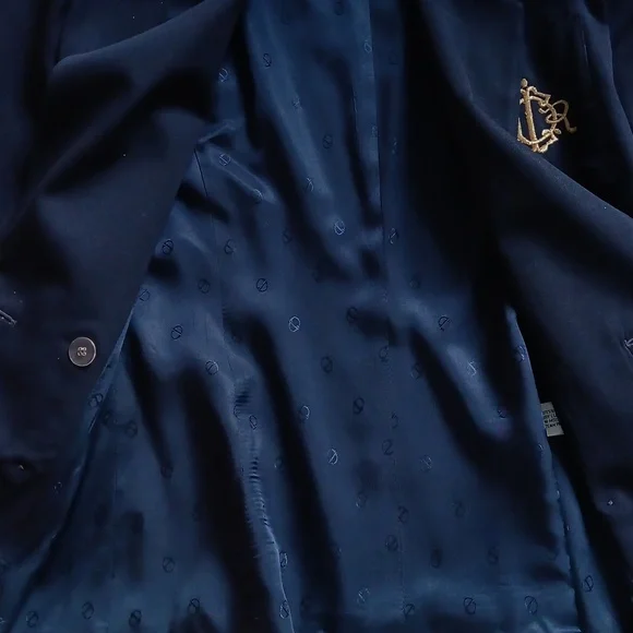 Ladies Christian Dior VINTAGE Double-Breasted Blazer  Navywith Gold Buttons.Sz.4 - Picture 10 of 10